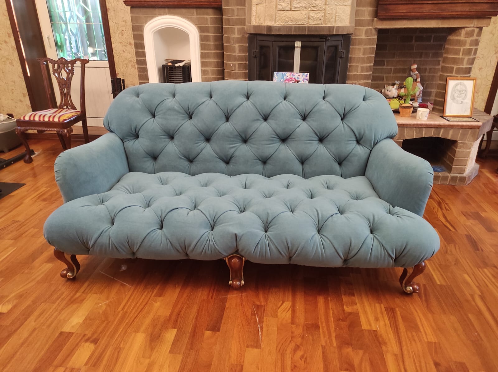 Обивка дивана. Алма-Атинская